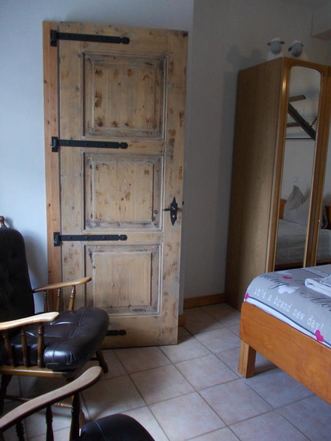 B&B Den Lange Heiman Meisburg Bagian luar foto