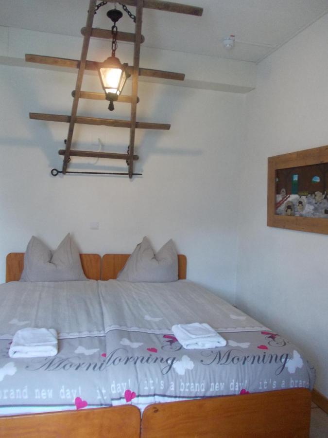 B&B Den Lange Heiman Meisburg Bagian luar foto